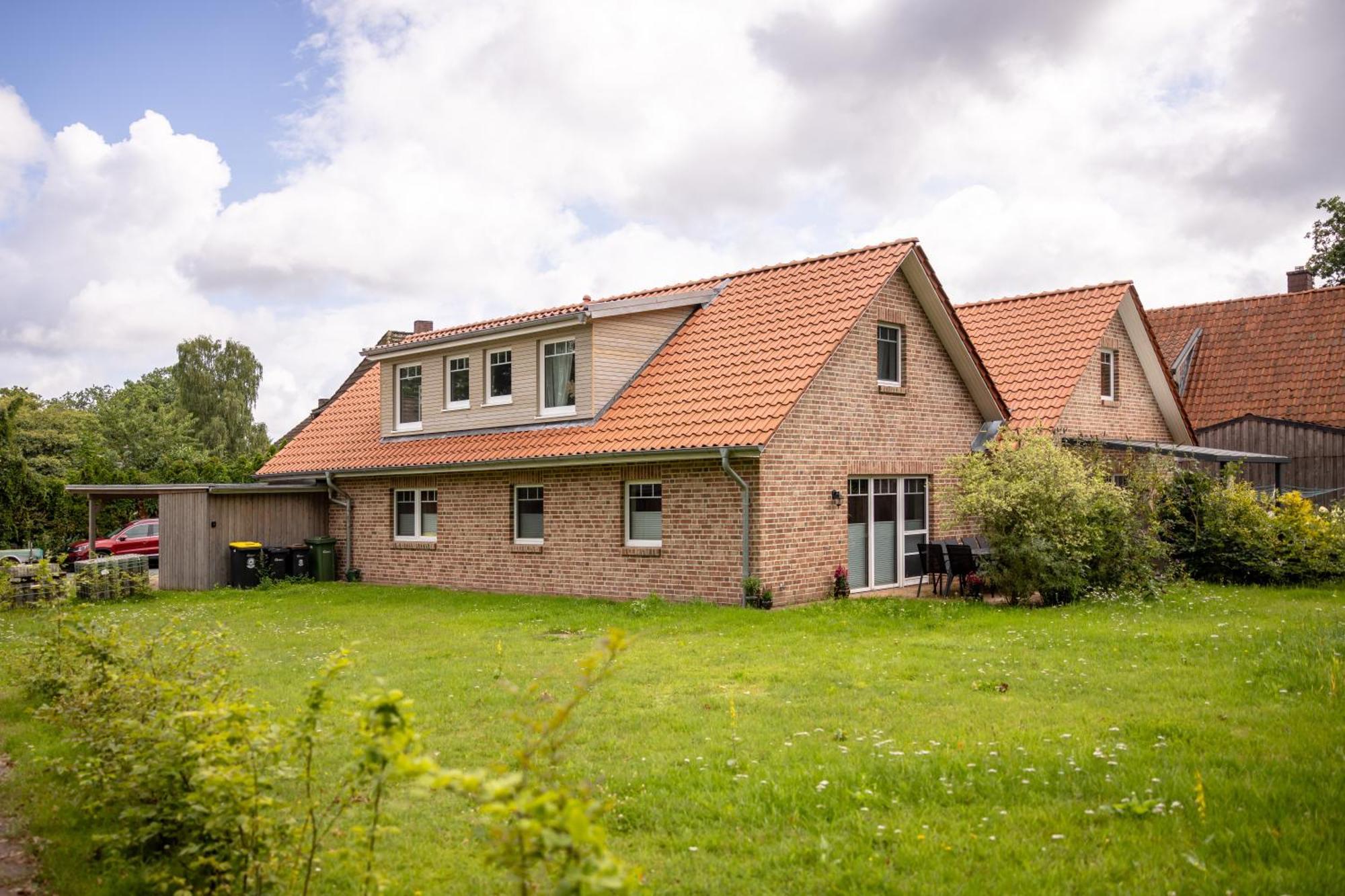 Erholungnow-Haus In Ruhiger Lage Villa Биспинген Екстериор снимка